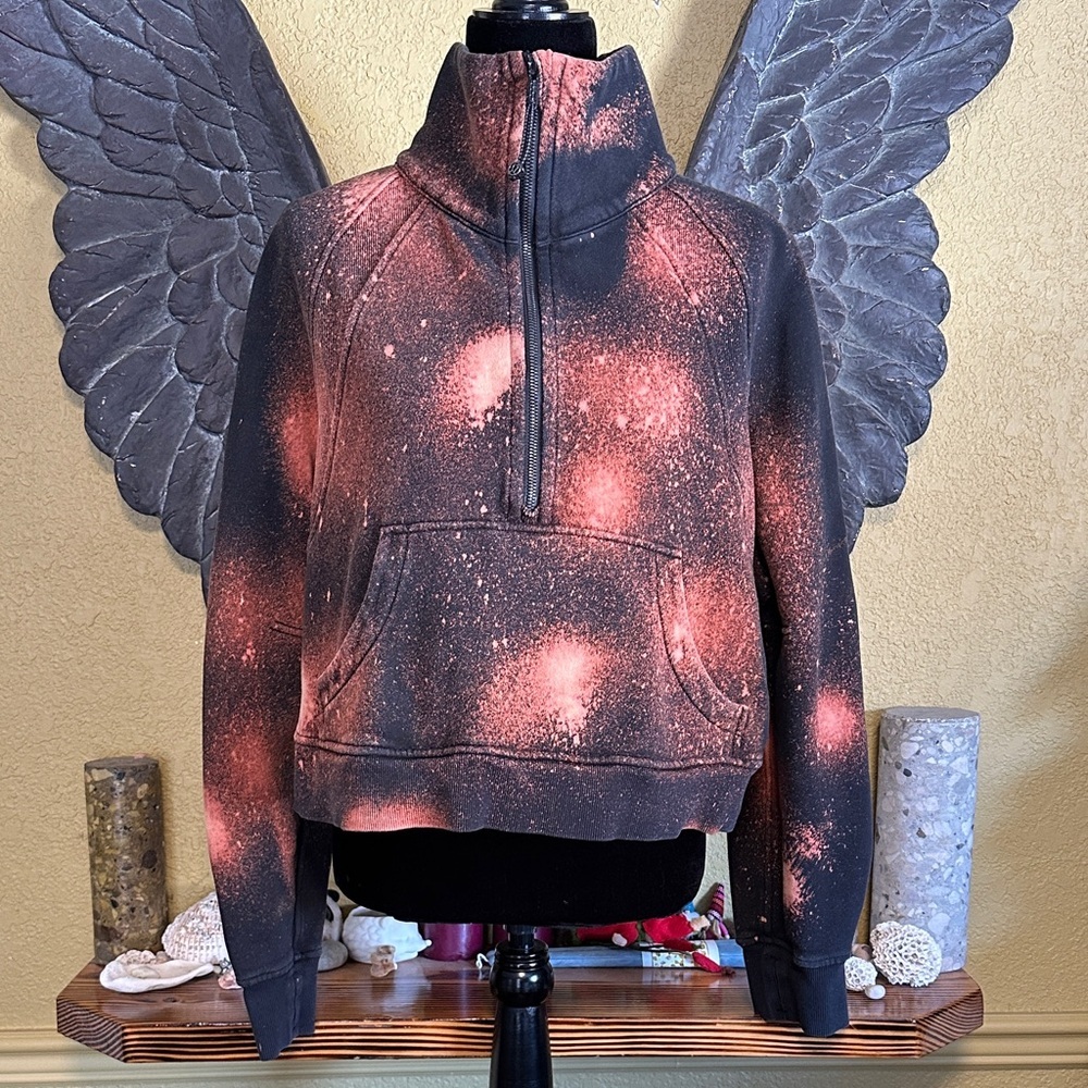 Lululemon Bleach Splatter Half-Zip Cropped Sweatshirt